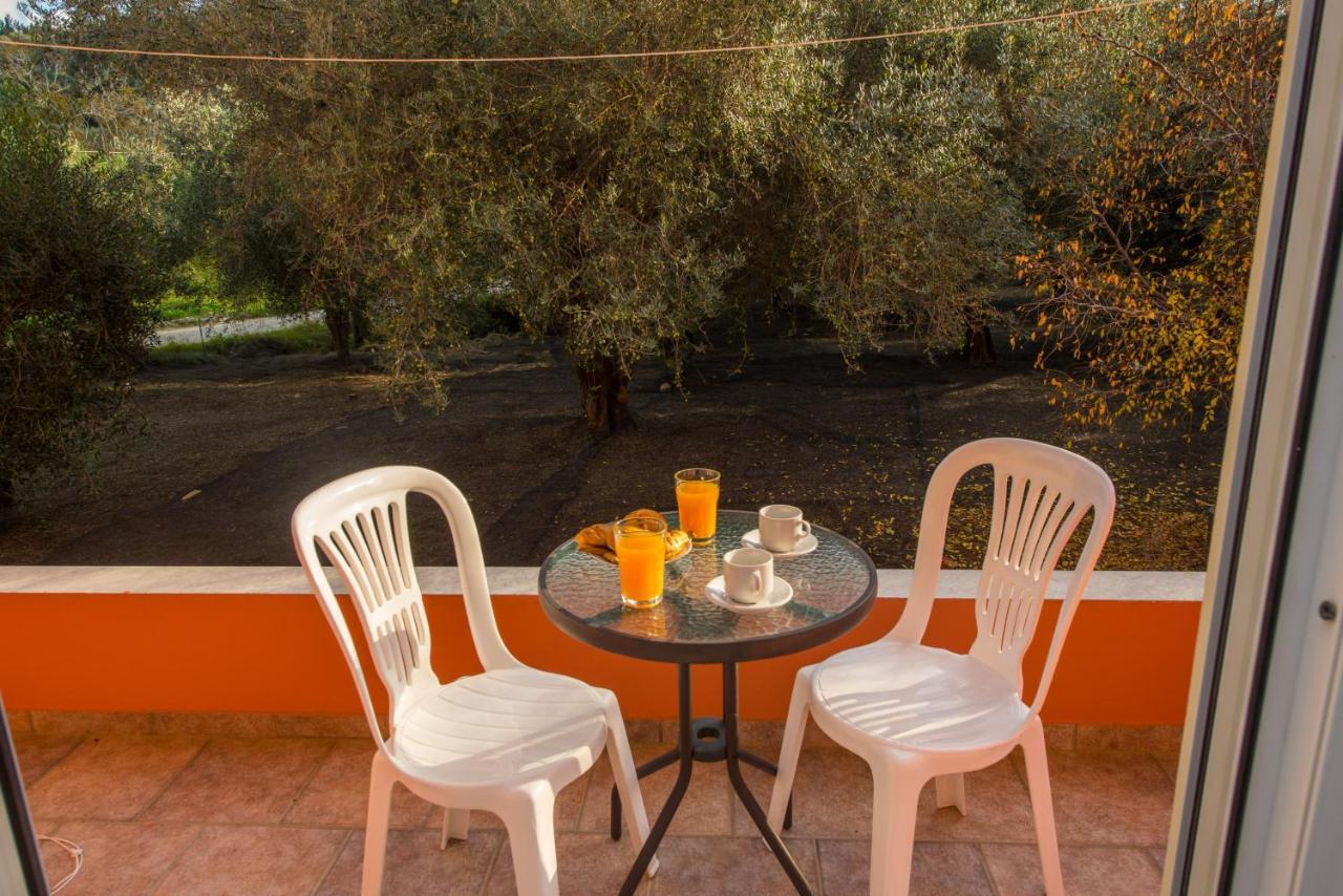 דירות אגיוס גיורגיוס פגון Kogeros מראה חיצוני תמונה